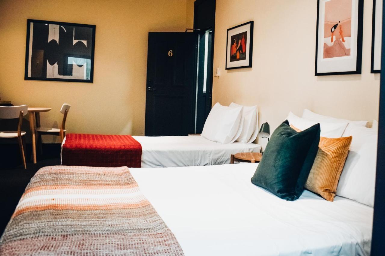 The Sherwood Hotel 利斯莫尔 外观 照片